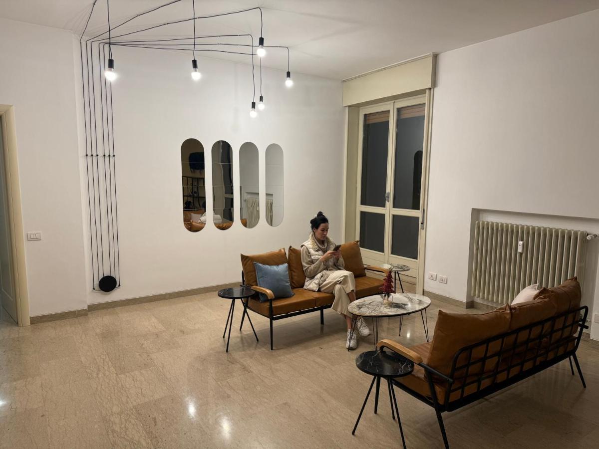 Feel - Bellavista Suites Bergamo Exteriör bild