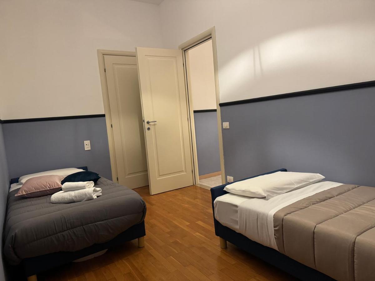 Feel - Bellavista Suites Bergamo Exteriör bild